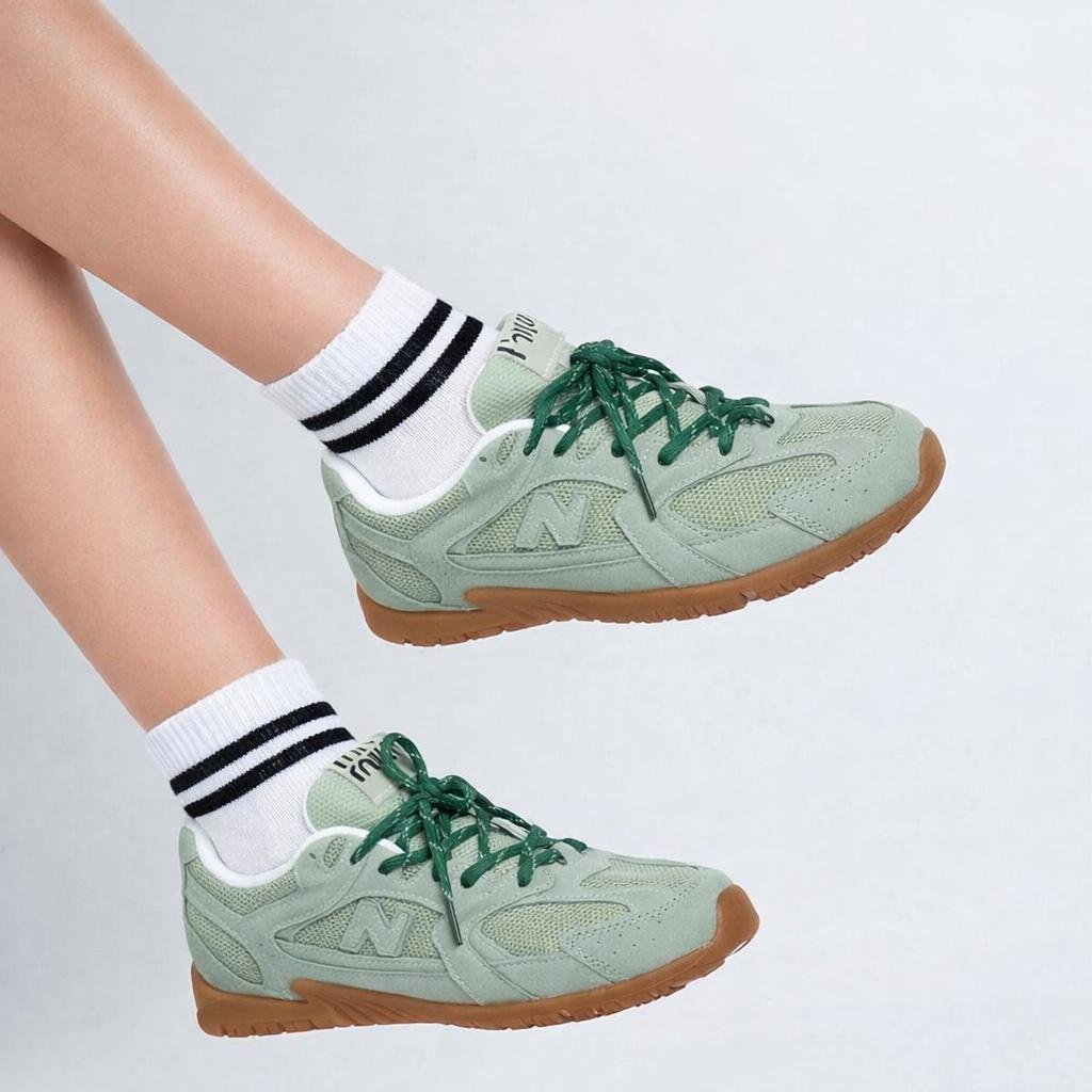 Sneakers Rétro-Mesh Color-Pop – NEW BLANCE X MIUMIU